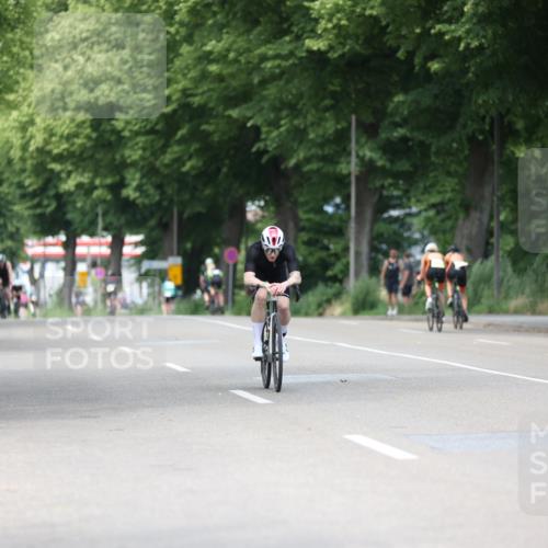15.06.2025 - 7 Türme Triathlon Yannick Fuchs http://msf.ph/oto/7994670 15.06.2025 13:09:38 Radfahren 607, 705 meine-sportfotos.de