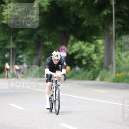 15.06.2025 - 7 Türme Triathlon Yannick Fuchs http://msf.ph/oto/7994699 15.06.2025 13:09:39 Radfahren 607, 705 meine-sportfotos.de