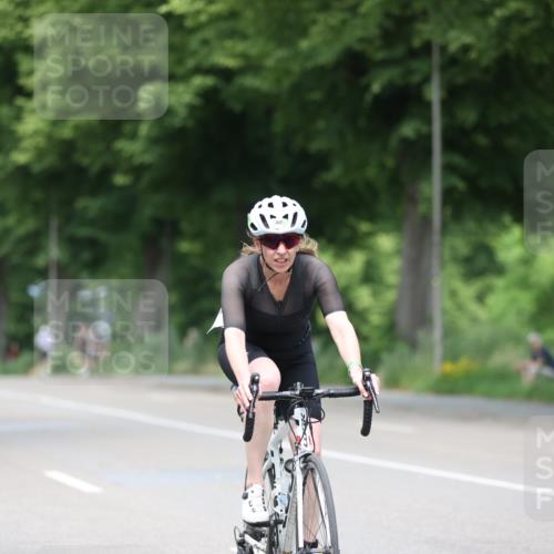 15.06.2025 - 7 Türme Triathlon Yannick Fuchs http://msf.ph/oto/7994911 15.06.2025 13:09:49 Radfahren 222, 382, 555, 603, 658, 670 meine-sportfotos.de