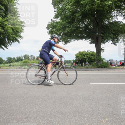 15.06.2025 - 7 Türme Triathlon Yannick Fuchs http://msf.ph/oto/7994936 15.06.2025 13:38:56 Radfahren 1054 meine-sportfotos.de