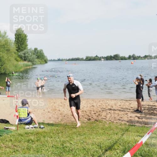 21.06.2025 - 27. Vierlanden-Triathlon MichiJ http://msf.ph/oto/7994956 15.06.2026 09:56:42 Schwimmen 254, 275, 276, 281, 286, 320, 341 meine-sportfotos.de