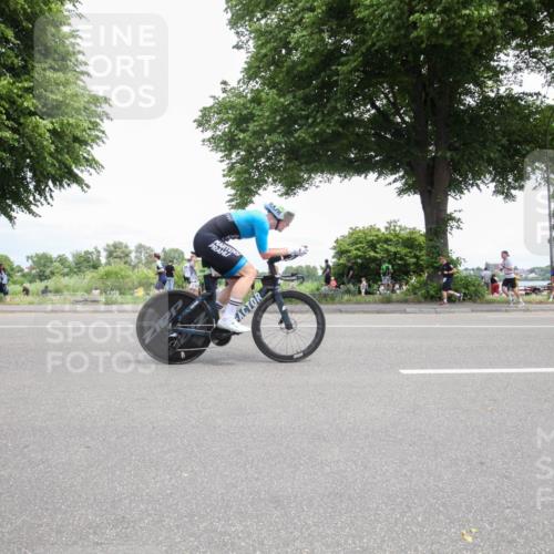 15.06.2025 - 7 Türme Triathlon Yannick Fuchs http://msf.ph/oto/7995036 15.06.2025 13:39:38 Radfahren 409, 1085, 1159 meine-sportfotos.de