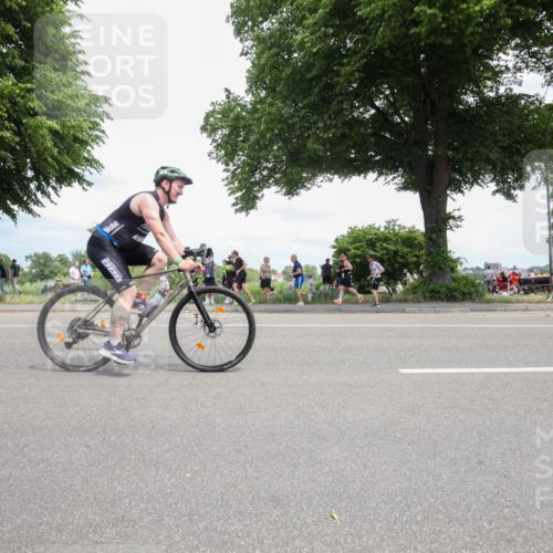 15.06.2025 - 7 Türme Triathlon Yannick Fuchs http://msf.ph/oto/7995159 15.06.2025 13:41:00 Radfahren 572, 758 meine-sportfotos.de