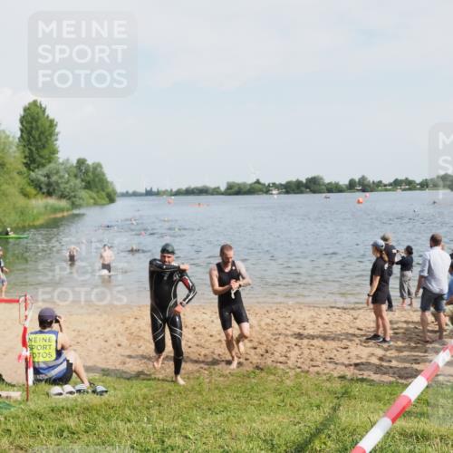 21.06.2025 - 27. Vierlanden-Triathlon MichiJ http://msf.ph/oto/7995175 15.06.2026 09:56:52 Schwimmen 258, 275, 281, 301, 325 meine-sportfotos.de
