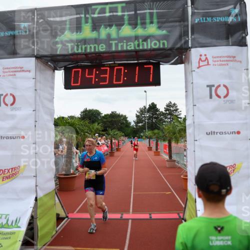 15.06.2025 - 7 Türme Triathlon Michael Strokosch http://msf.ph/oto/7995182 15.06.2025 14:30:17 Ziel 637, 753 meine-sportfotos.de