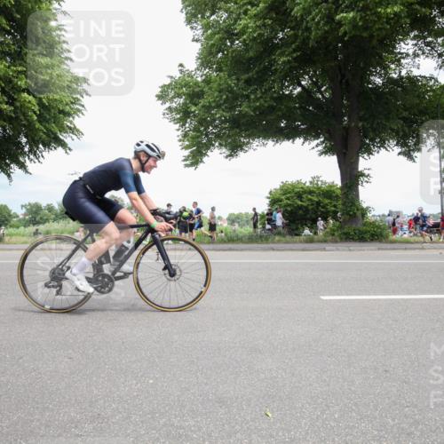 15.06.2025 - 7 Türme Triathlon Yannick Fuchs http://msf.ph/oto/7995193 15.06.2025 13:41:10 Radfahren 415, 572, 589, 984 meine-sportfotos.de