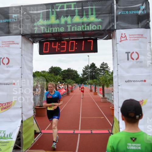 15.06.2025 - 7 Türme Triathlon Michael Strokosch http://msf.ph/oto/7995202 15.06.2025 14:30:17 Ziel 637, 753 meine-sportfotos.de