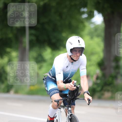 15.06.2025 - 7 Türme Triathlon Yannick Fuchs http://msf.ph/oto/7995302 15.06.2025 13:10:45 Radfahren 210, 359, 526, 529, 593, 675 meine-sportfotos.de