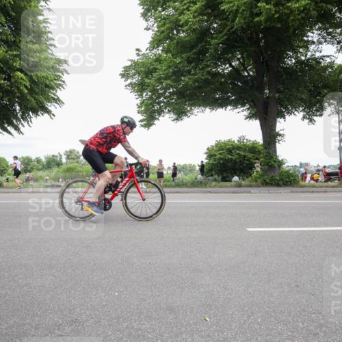 15.06.2025 - 7 Türme Triathlon Yannick Fuchs http://msf.ph/oto/7995344 15.06.2025 13:42:40 Radfahren 486, 675, 1065 meine-sportfotos.de