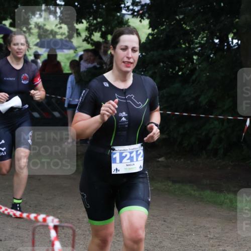 21.06.2025 - 27. Vierlanden-Triathlon Lena Gebhardt http://msf.ph/oto/7995403 15.06.2025 13:51:04 Laufen 202, 1212, 172 meine-sportfotos.de