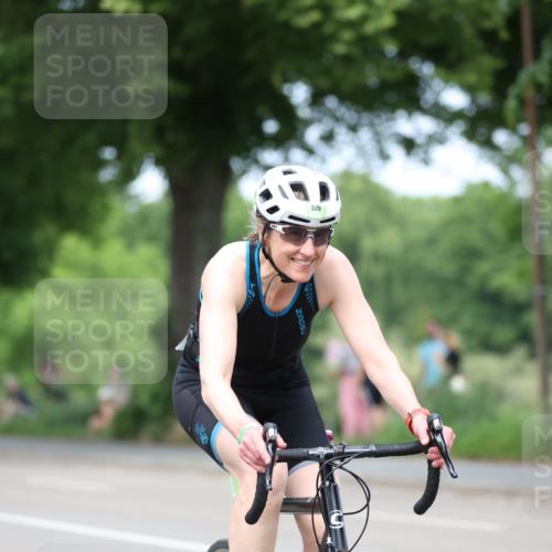 15.06.2025 - 7 Türme Triathlon Yannick Fuchs http://msf.ph/oto/7995538 15.06.2025 13:10:50 Radfahren 472, 486, 526, 529, 650, 675 meine-sportfotos.de