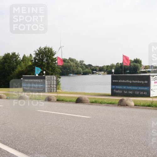 15.06.2025 - 27. Vierlanden-Triathlon H.Heesch http://msf.ph/oto/7995559 15.06.2025 09:19:44 Radfahren 99, 199 meine-sportfotos.de