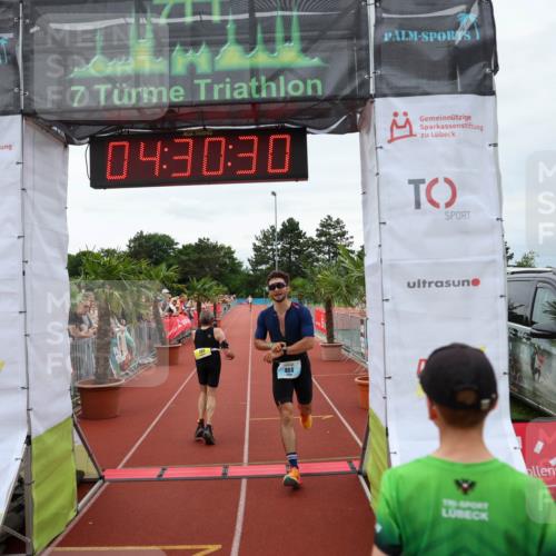 15.06.2025 - 7 Türme Triathlon Michael Strokosch http://msf.ph/oto/7995570 15.06.2025 14:30:30 Ziel 464, 785, 843 meine-sportfotos.de