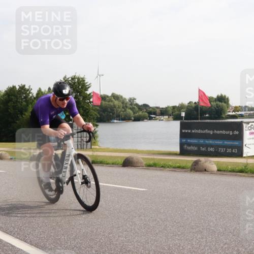 15.06.2025 - 27. Vierlanden-Triathlon H.Heesch http://msf.ph/oto/7995687 15.06.2025 09:20:41 Radfahren 5, 73 meine-sportfotos.de