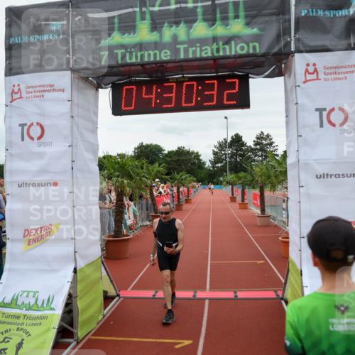 15.06.2025 - 7 Türme Triathlon Michael Strokosch http://msf.ph/oto/7995692 15.06.2025 14:30:32 Ziel 464, 785, 843 meine-sportfotos.de