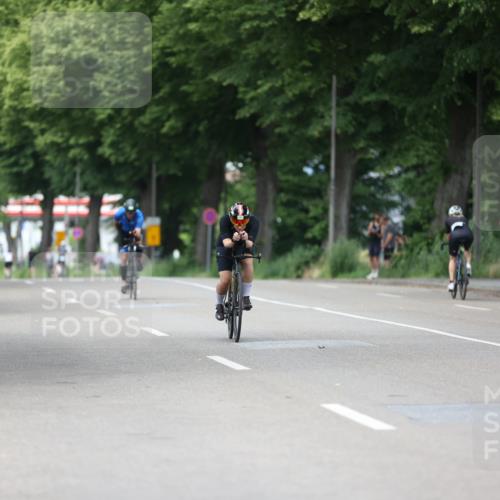 15.06.2025 - 7 Türme Triathlon Yannick Fuchs http://msf.ph/oto/7995726 15.06.2025 13:10:59 Radfahren 403, 561, 1197 meine-sportfotos.de
