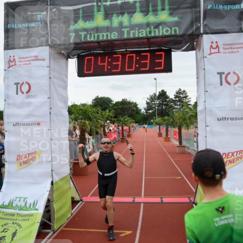 15.06.2025 - 7 Türme Triathlon Michael Strokosch http://msf.ph/oto/7995748 15.06.2025 14:30:33 Ziel 464, 785, 843 meine-sportfotos.de