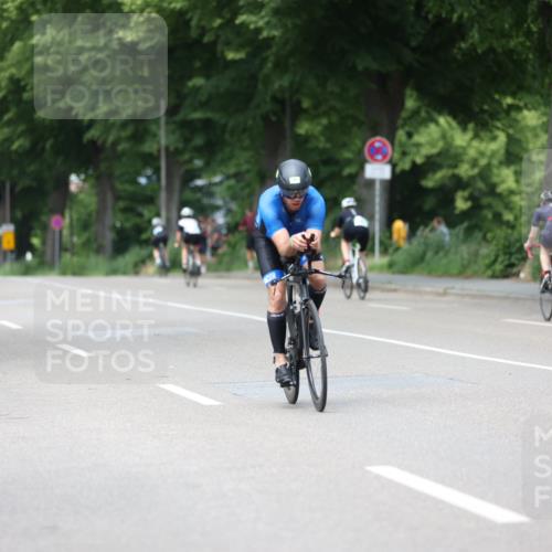 15.06.2025 - 7 Türme Triathlon Yannick Fuchs http://msf.ph/oto/7995789 15.06.2025 13:11:02 Radfahren 561, 1197 meine-sportfotos.de
