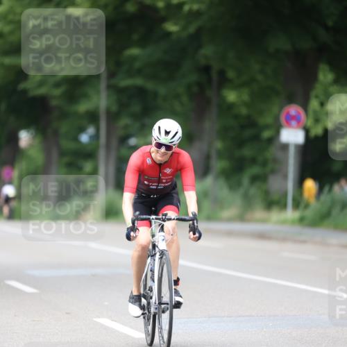 15.06.2025 - 7 Türme Triathlon Yannick Fuchs http://msf.ph/oto/7996054 15.06.2025 13:11:18 Radfahren 243, 607, 947, 973 meine-sportfotos.de