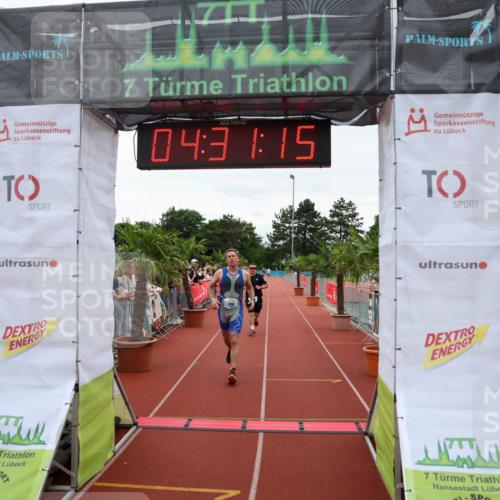 15.06.2025 - 7 Türme Triathlon Michael Strokosch http://msf.ph/oto/7996062 15.06.2025 14:31:15 Ziel 384, 568 meine-sportfotos.de