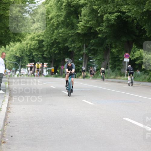 15.06.2025 - 7 Türme Triathlon Yannick Fuchs http://msf.ph/oto/7996192 15.06.2025 13:11:24 Radfahren 304, 973 meine-sportfotos.de