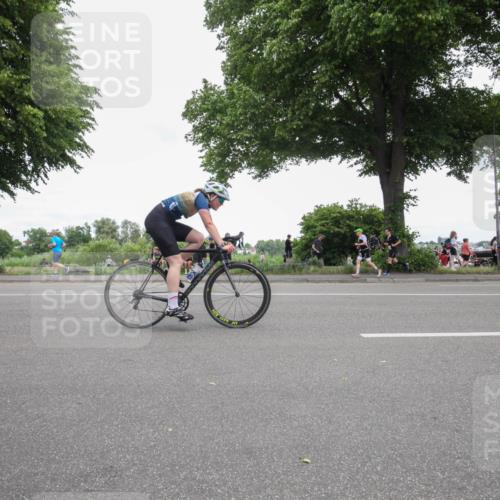 15.06.2025 - 7 Türme Triathlon Yannick Fuchs http://msf.ph/oto/7996194 15.06.2025 13:45:43 Radfahren 517, 529, 922, 1027, 1145, 1191 meine-sportfotos.de
