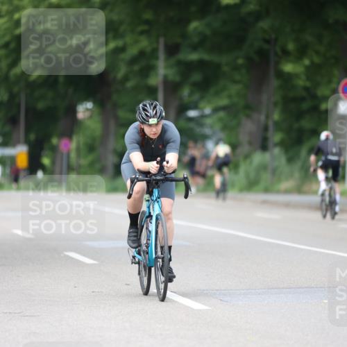 15.06.2025 - 7 Türme Triathlon Yannick Fuchs http://msf.ph/oto/7996207 15.06.2025 13:11:24 Radfahren 304, 973 meine-sportfotos.de
