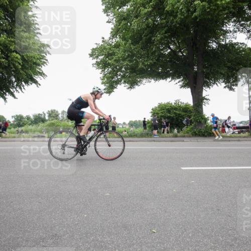 15.06.2025 - 7 Türme Triathlon Yannick Fuchs http://msf.ph/oto/7996212 15.06.2025 13:45:48 Radfahren 529, 1027 meine-sportfotos.de
