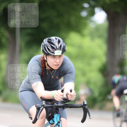 15.06.2025 - 7 Türme Triathlon Yannick Fuchs http://msf.ph/oto/7996258 15.06.2025 13:11:26 Radfahren 304, 307 meine-sportfotos.de