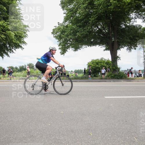 15.06.2025 - 7 Türme Triathlon Yannick Fuchs http://msf.ph/oto/7996388 15.06.2025 13:46:39 Radfahren 243, 381, 752, 788, 813, 968, 1109 meine-sportfotos.de