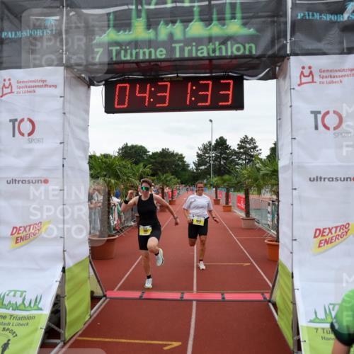 15.06.2025 - 7 Türme Triathlon Michael Strokosch http://msf.ph/oto/7996409 15.06.2025 14:31:32 Ziel 937, 1062 meine-sportfotos.de