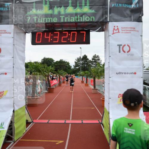15.06.2025 - 7 Türme Triathlon Michael Strokosch http://msf.ph/oto/7996898 15.06.2025 14:32:07 Ziel 376, 967 meine-sportfotos.de