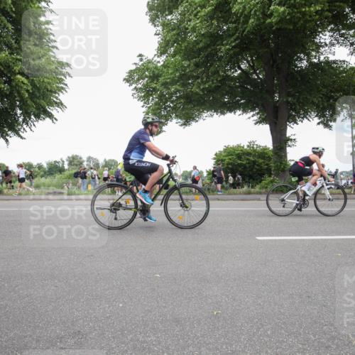 15.06.2025 - 7 Türme Triathlon Yannick Fuchs http://msf.ph/oto/7996936 15.06.2025 13:48:35 Radfahren 368, 810, 811, 854 meine-sportfotos.de
