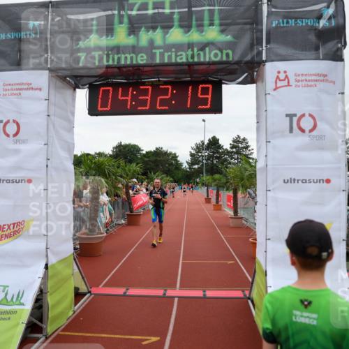 15.06.2025 - 7 Türme Triathlon Michael Strokosch http://msf.ph/oto/7997103 15.06.2025 14:32:18 Ziel 492, 500, 567, 914 meine-sportfotos.de