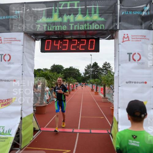 15.06.2025 - 7 Türme Triathlon Michael Strokosch http://msf.ph/oto/7997132 15.06.2025 14:32:20 Ziel 492, 500, 567, 914 meine-sportfotos.de