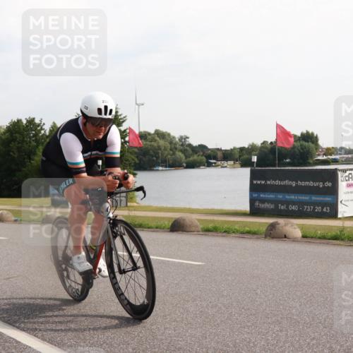 15.06.2025 - 27. Vierlanden-Triathlon H.Heesch http://msf.ph/oto/7997194 15.06.2025 09:32:57 Radfahren 48, 72, 81, 180, 232 meine-sportfotos.de
