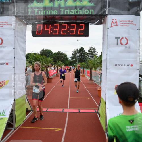 15.06.2025 - 7 Türme Triathlon Michael Strokosch http://msf.ph/oto/7997287 15.06.2025 14:32:32 Ziel 488, 495, 533, 830, 1035 meine-sportfotos.de