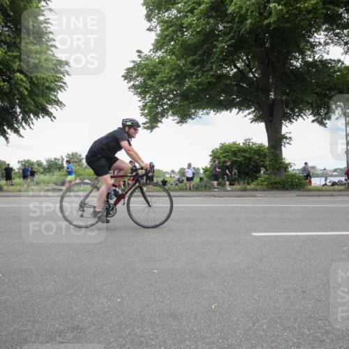 15.06.2025 - 7 Türme Triathlon Yannick Fuchs http://msf.ph/oto/7997317 15.06.2025 13:49:42 Radfahren 514, 781, 1051, 1089 meine-sportfotos.de