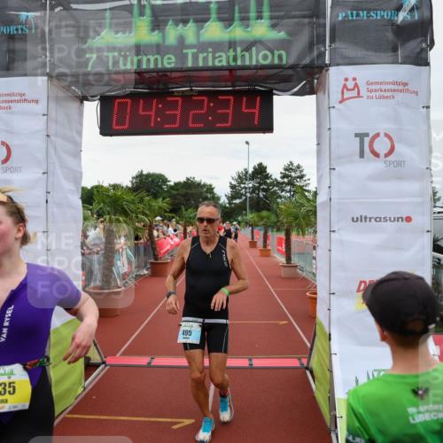 15.06.2025 - 7 Türme Triathlon Michael Strokosch http://msf.ph/oto/7997354 15.06.2025 14:32:34 Ziel 488, 495, 533, 830, 871, 1035 meine-sportfotos.de