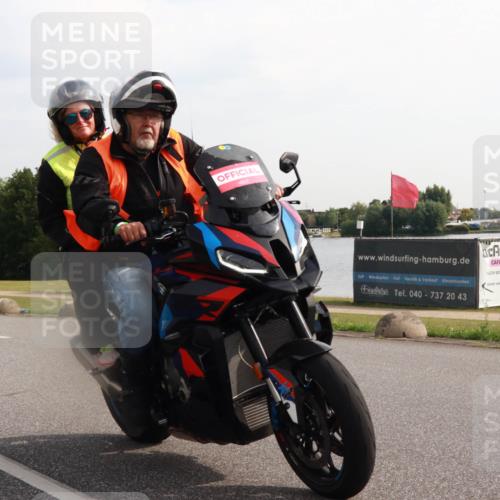 15.06.2025 - 27. Vierlanden-Triathlon H.Heesch http://msf.ph/oto/7997373 15.06.2025 09:35:20 Radfahren  meine-sportfotos.de