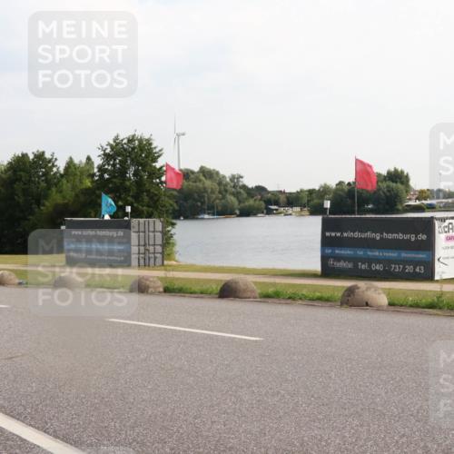 15.06.2025 - 27. Vierlanden-Triathlon H.Heesch http://msf.ph/oto/7997382 15.06.2025 09:35:47 Radfahren  meine-sportfotos.de