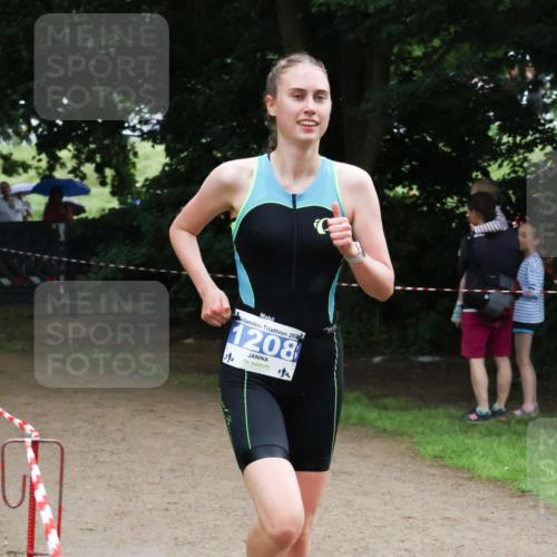 21.06.2025 - 27. Vierlanden-Triathlon Lena Gebhardt http://msf.ph/oto/7997438 15.06.2025 13:55:04 Laufen 202, 1208, 4 meine-sportfotos.de