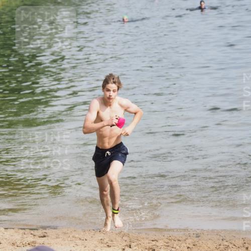 21.06.2025 - 27. Vierlanden-Triathlon MichiJ http://msf.ph/oto/7997471 15.06.2026 09:58:41 Schwimmen 269 meine-sportfotos.de