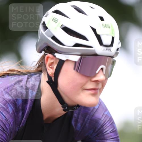 15.06.2025 - 7 Türme Triathlon Yannick Fuchs http://msf.ph/oto/7997529 15.06.2025 13:12:46 Radfahren 363, 581, 660, 1129 meine-sportfotos.de