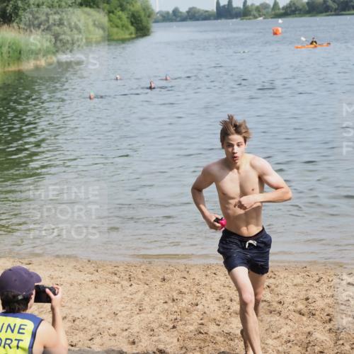 21.06.2025 - 27. Vierlanden-Triathlon MichiJ http://msf.ph/oto/7997591 15.06.2026 09:58:44 Schwimmen 269 meine-sportfotos.de