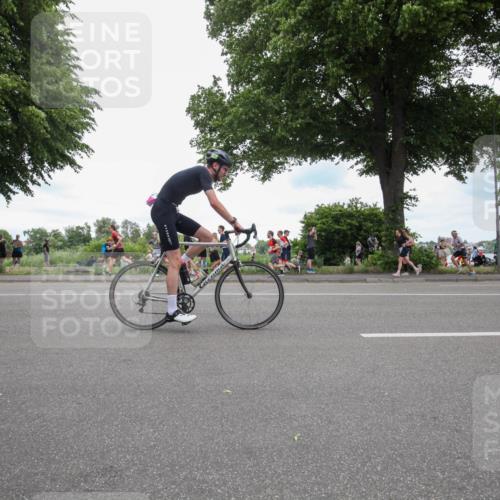 15.06.2025 - 7 Türme Triathlon Yannick Fuchs http://msf.ph/oto/7997646 15.06.2025 13:51:27 Radfahren 258 meine-sportfotos.de