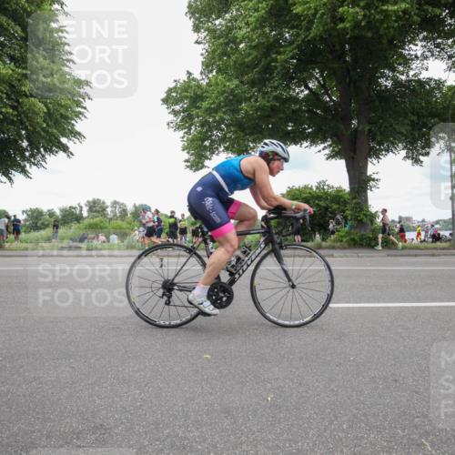 15.06.2025 - 7 Türme Triathlon Yannick Fuchs http://msf.ph/oto/7997651 15.06.2025 13:51:37 Radfahren 977, 1008 meine-sportfotos.de