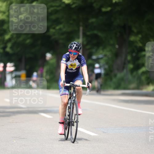 15.06.2025 - 7 Türme Triathlon Yannick Fuchs http://msf.ph/oto/7997702 15.06.2025 12:18:49 Radfahren 301, 302, 308, 341, 477, 566 meine-sportfotos.de