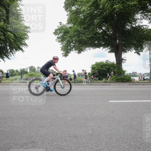 15.06.2025 - 7 Türme Triathlon Yannick Fuchs http://msf.ph/oto/7997705 15.06.2025 13:52:18 Radfahren 1000, 1083 meine-sportfotos.de