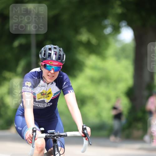 15.06.2025 - 7 Türme Triathlon Yannick Fuchs http://msf.ph/oto/7997727 15.06.2025 12:18:50 Radfahren 301, 302, 308, 341, 477 meine-sportfotos.de